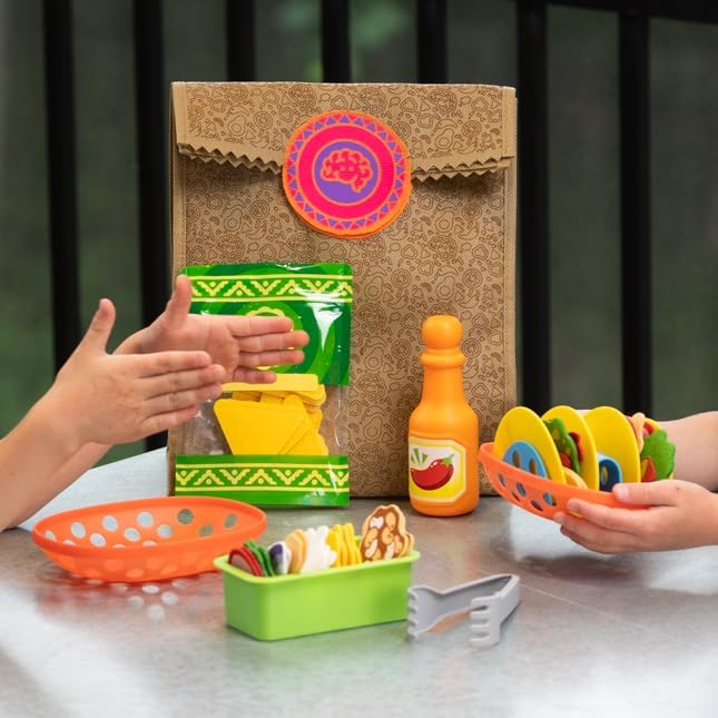 Fat Brain Toys Pretendables Nacho Set - Pretend Playset with Storage, Ages 3+