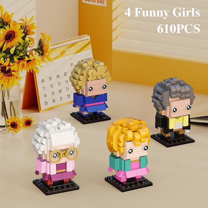 The Golden Lady Building Blocks, 4 Figures of The Single Women, Petrillo, Nylund, Zbornak and Devereaux, Stable Lovely Toy is Symbol of Girls Friendship Present, Compatible with Lego(610pcs)