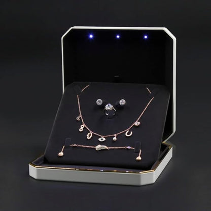 HSLFUAI Necklace Box with Led,Jewelry Box for Necklace, Jewelry Gift Box for Wedding, Birthday, Valentine' Day, Mother'S Day, Christmas,Black Velvet Interior Necklace Box(White)