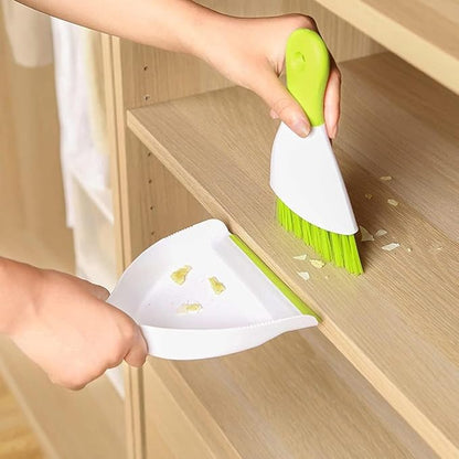 Dust pan Broom Brush Dustpan - Small Broom and Dustpan Set, Mini Broom and Dustpan, Small Dustpan and Brush Set for Home Cleaning, Sofa, Desk, Guinea Pig Cage, Cat Litter etc.（Green 3 Set）