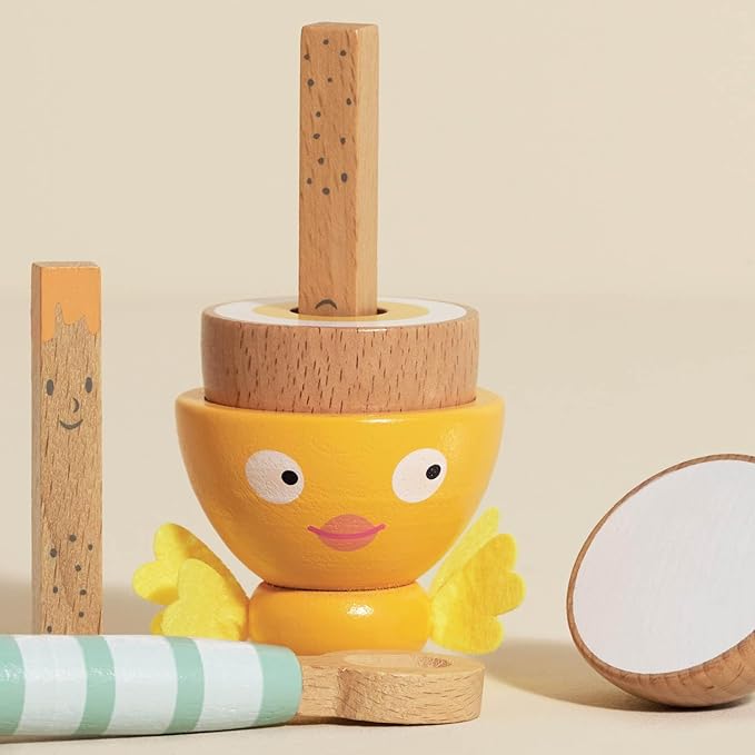Le Toy Van - Wooden Honeybake 'Chicky Chick' Wooden Egg Cup Set | Pretend Food Kitchen Play Toy Set | Kids Role Play Toy Kitchen Accessories