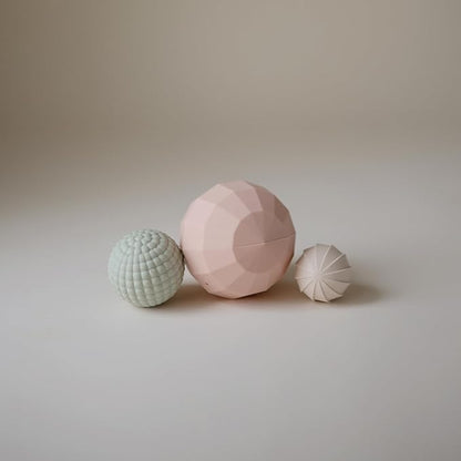 mushie Silicone Nesting Spheres Sensory Toy (Blush) | Pack of 3