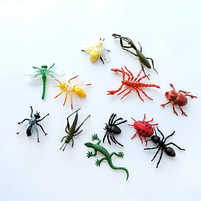 MEROCO Montessori Animal Match - Insect Animal Figurines with Matching Cards Language Montessori Materials Preschool Learning Toy NEWT008
