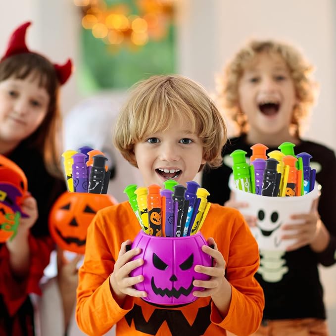Letapapa Halloween Party Favor for Kids, 24 Pcs Halloween Jumbo Pens in 6 Designs, Halloween Toys, Goodie Bag Stuffers Fillers, Trick or Treat, School Classroom Rewards