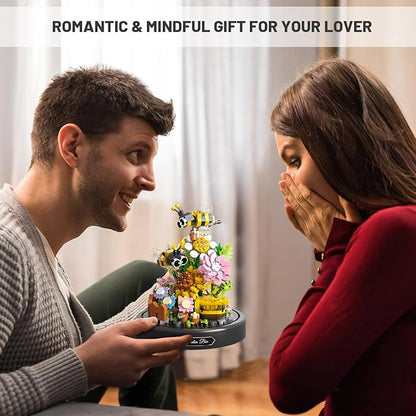 QLT QIAOLETONG Flower Bouquet Building Sets, 588 PCS Animals Flowers Botanical Collection Mini Bricks Building Blocks Toy for Adults, Valentine's Day for Her Mom Women Wife Girlfriend (Bee)