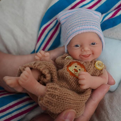 7 Inch Mini Reborn Baby Dolls，Silicone Full Body Baby Soft Skin Mini Realistic Newborn Baby Dolls Real Life Tiny Baby Doll with Feeding Accessories& Gift Box-Boy