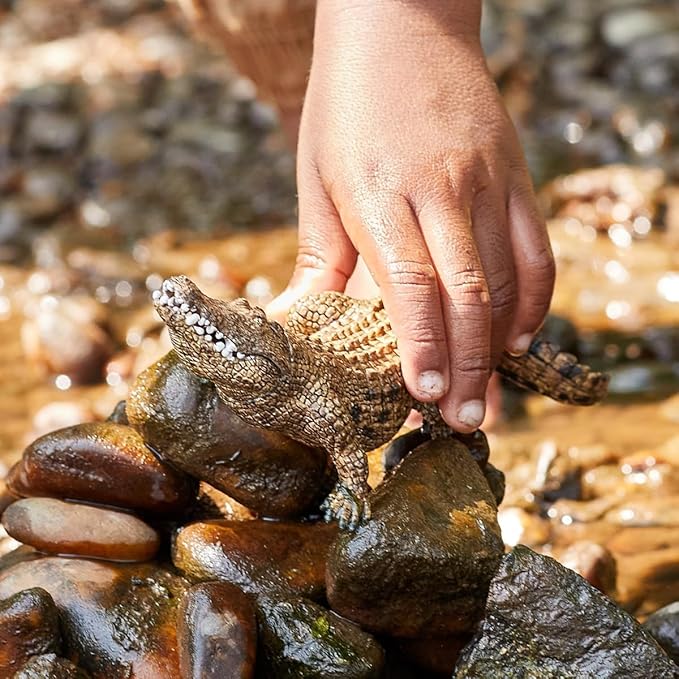 Schleich Wild Life Realistic Alligator Figurine with Movable Jaw - Detailed Alligator Toy Figure, Durable for Education and Fun Play, Perfect for Boys and Girls, Gift for Kids Ages 3+