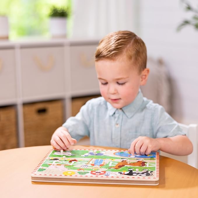 Melissa & Doug Old MacDonald's Farm Song Puzzle – 8-Piece Wooden Peg Puzzle with Light-Activated Sounds, Music Learning Toy for Toddlers and Preschoolers Ages 2+