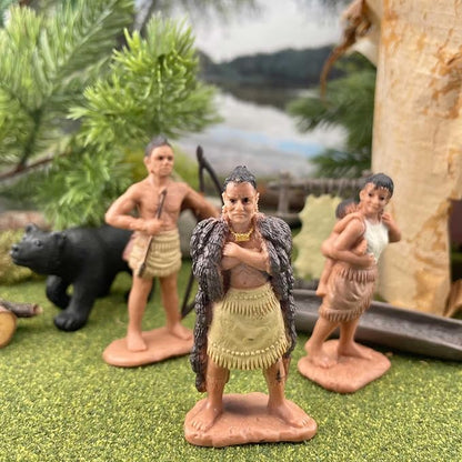 Safari Ltd. Powhatan Indians TOOB - 12 Figurines: Camp Fire, Canoe, Deer Hide, Warriors, Pocahontas, Chief Whunsoncock, & More - Educational Toy Figures For Boys, Girls & Kids Ages 3+