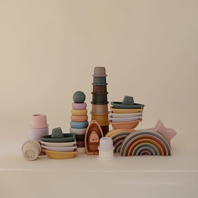 mushie Rainbow Stacker Toy | Made in Denmark (Sol)