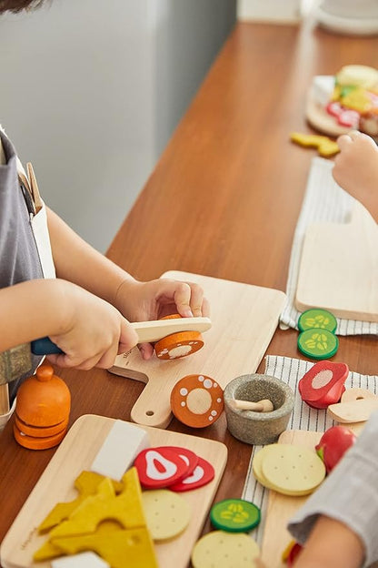 PlanToys® Wooden Pretend Cheese & Charcuterie Board Food Toy for Kids | Includes Cheese, Sausage, Crackers, Grapes, Knife & Board | Montessori Role Play Kitchen Toy for Imaginative Learning