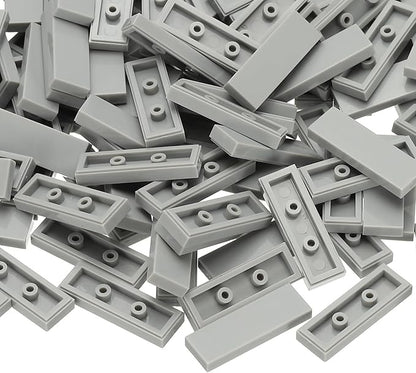 PATIKIL 122 Pcs Flat Blocks Bulk, 1x3 Square Light Gray Classic Tiles Smooth Surface Mini Building Blocks Accessories Compatible Bricks Kits for Building Floor Walls Mosaic Pixel Arts