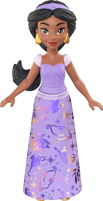 Mattel Disney Princess Toys, Ultimate Princess Pack with 12 Small Posable Dolls in Signature Outfits, Collectibles Inspired by Disney Movies