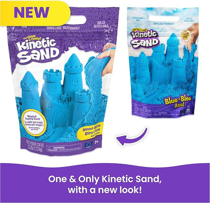Kinetic Sand, 2.5lbs Blue Play Sand, Moldable Sensory Toys for Kids, Resealable Bag (Packaging May Vary), for Ages 3 and up