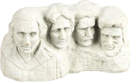 Safari Ltd. World Landmarks TOOB - 7 Figurines: Mount Rushmore, Great Wall, Easter Island heads, Colosseum, Sphinx, Stonehenge - Educational Toy Figures For Boys, Girls & Kids Ages 3+