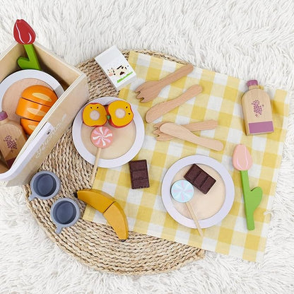 Wooden Picnic Basket Play Food Set – 21 PCS Pretend Kids Kitchen Toy with Blanket, Cutting Fruit & Dual Place Settings – Imaginative Outdoor Role-Play Gift for Toddlers Ages 3+