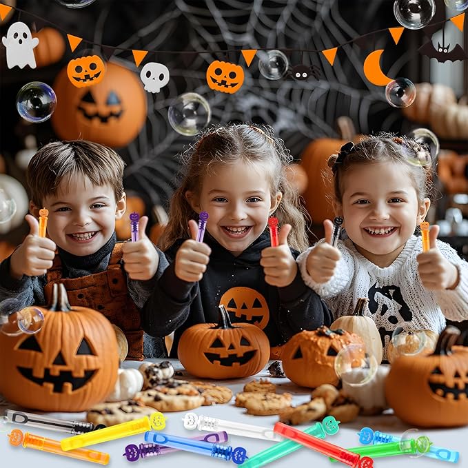 300PCS Halloween Party Favor, Halloween Bubble Wands for Kids, Halloween Trick or Treat Toys, Goodies Bag Fillers, Pinata Fillers, Mini Bubble Wands for Party Supplies