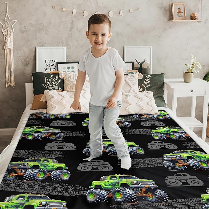 Truck Blanket for Boys Kids Throw Blankets, 30x40 Inches Lightweight Comfy All Season Cool Throw for Sofa Couch Bed