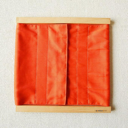 MONTESSORI OUTLET Snapping Frame | Practical Life Skill Tool for Toddlers & Preschoolers | Learn to Snap Clothes, Develop Fine Motor Skills & Independence (Ages 3-6)