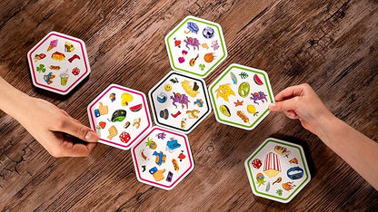 Asmodee Spot It! Connect - Fast-Paced Team Matching Game, Quick Reflexes, Fun for Game Night with Family and Friends, Great for Kids & Adults, Ages 8+, 2-8 Players, 15 Minute Playtime