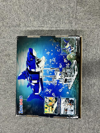 Mechanical Shark Building Set with LED Light, 687 PCS Movable Ocean Animal with Display Stand, Sea Fish Building Block Toy, Home Decor Gift for Adults Teens Kids Boys Ages 12+